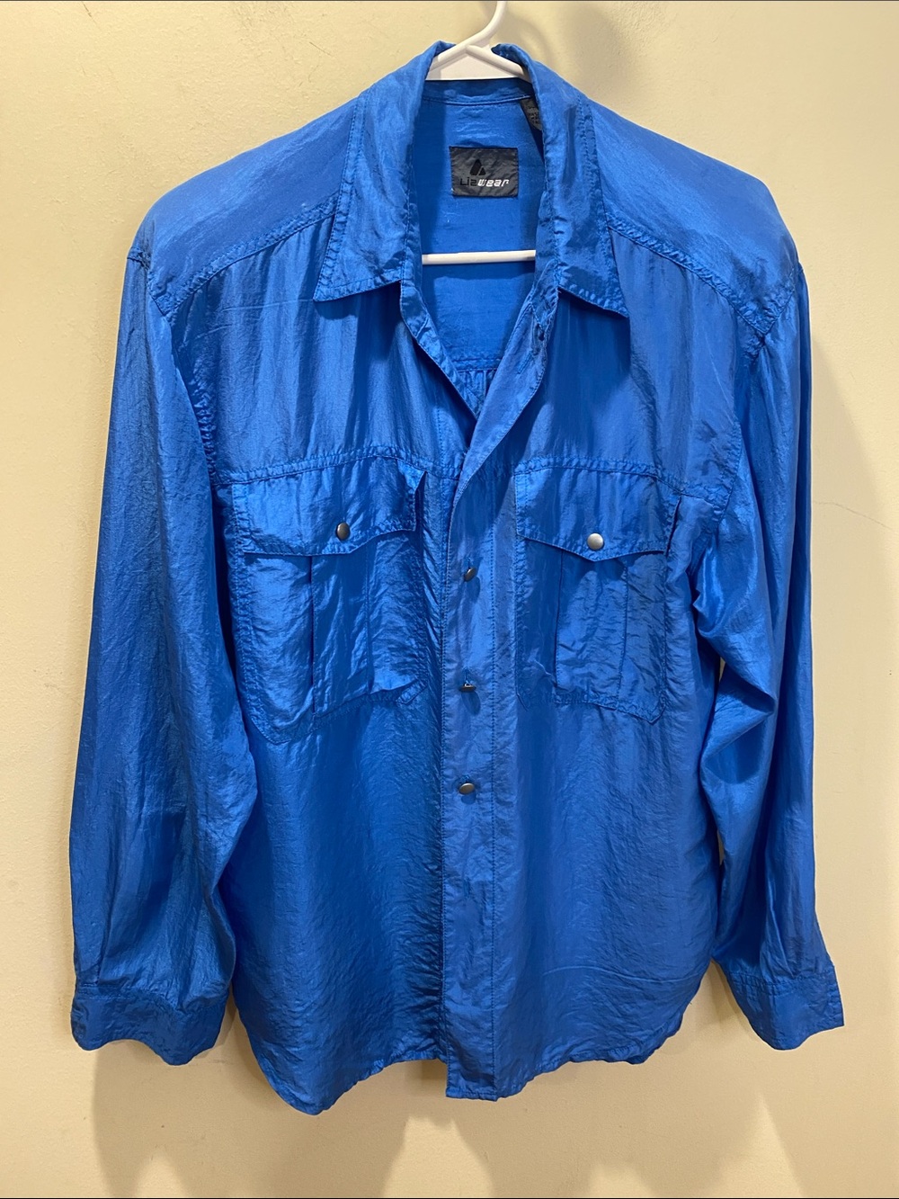 Liz Claiborne Vintage  Bright Blue Lightweight Silk  Button-down Shirt SZ M
